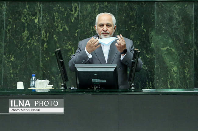 Zarif addresses Parliament open session