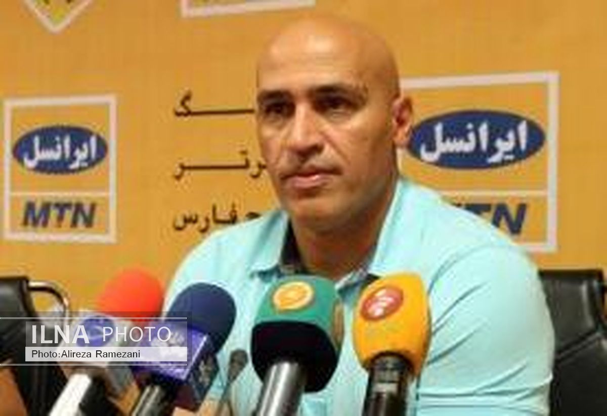 منصوریان: با 3 امتیاز ملوان به استقبال الاهلی می‌رویم/دایی و کریمی مشکلی ندارند!