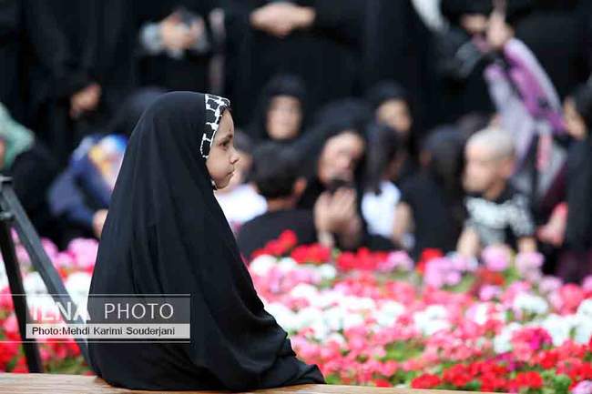 اجتماع دختران دهه هشتادی در اصفهان