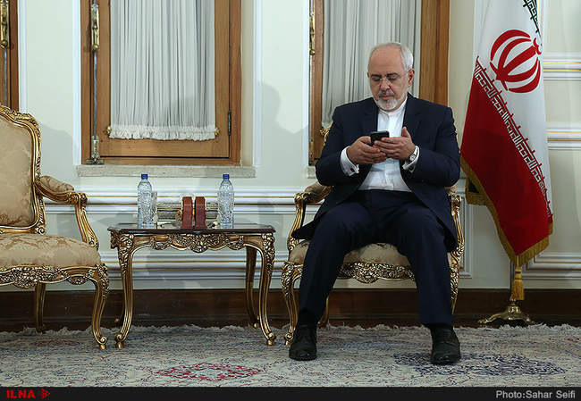 مراسم تقدیم رونوشت استوارنامه سفرای جدید کوبا و قبرس به وزیر امور خا