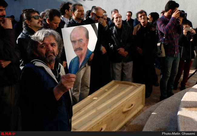 تشییع پیکر زندیاد ولی‌الله مومنی