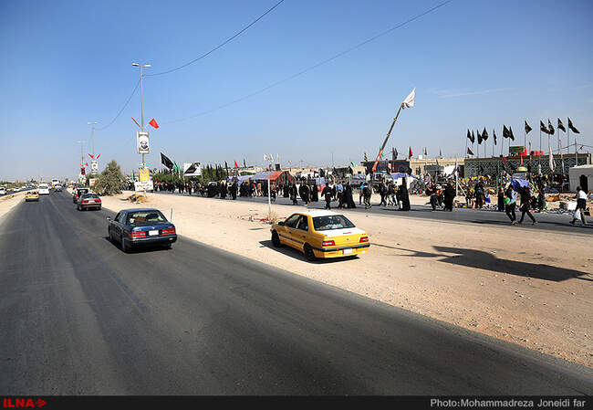 راهپیمایی زائران اربعین حسینی از نجف تا کربلا/2
