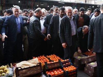 بازدید رئیس‌جمهور پزشکیان از میدان میوه و تره‌بار قدیم شهریار