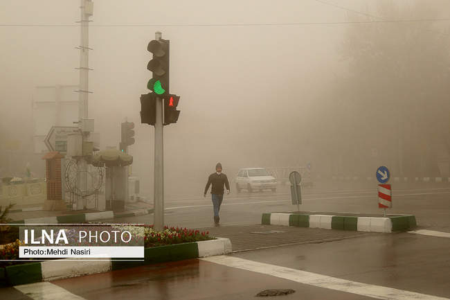 مه گرفتگی در تهران