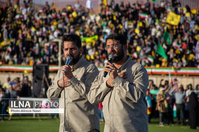 اجرای سرود سلام فرمانده در قزوین