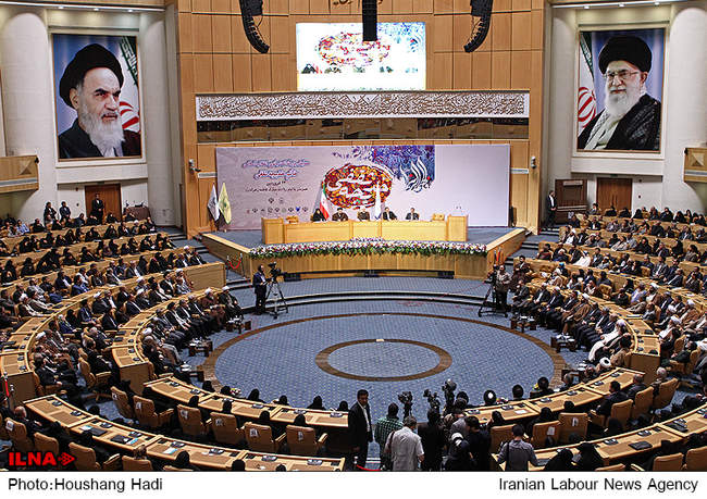 همایش بزرگداشت بانوی انقلاب 