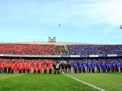حواشى نشست تیمهاى پرسپولیس و استقلال + عکس
