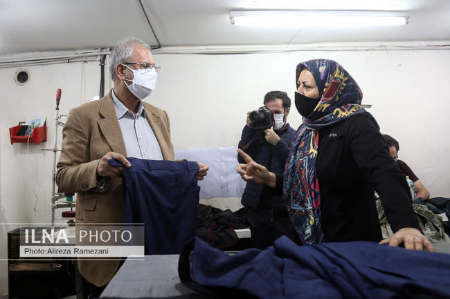 بازدید علی ربیعی از کارگاه حمایت از بانوان سرپرست خانوار