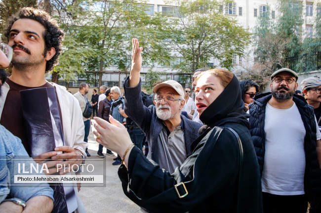 مراسم تشییع پیکر ناصر تقوایی