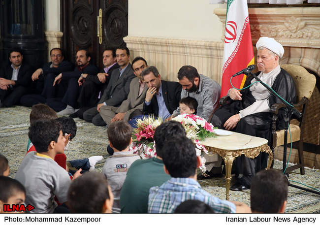 دیدار فرزندان تحت پوشش بهزیستی با هاشمی رفسنجانی