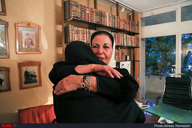مراسم رونمایی از کتاب خاطرات ناصر ملک مطیعی
