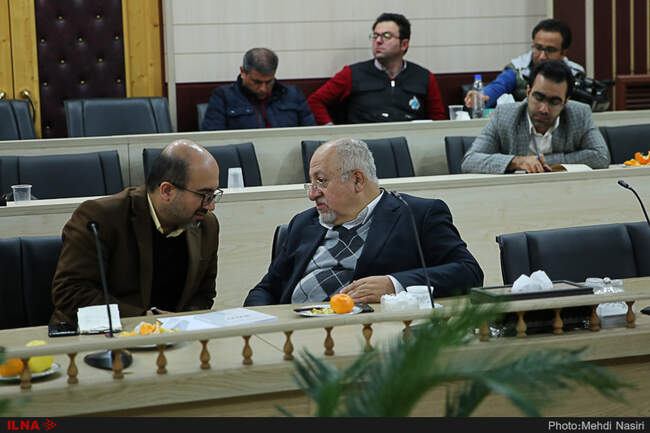 نشست مشترک اعضای شورای شهر تهران با محمدرضا مقیمی استاندار تهران