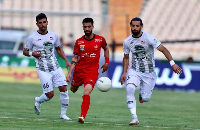 گزارش تصویری از نیمه نخست دیدار پرسپولیس و تراکتور