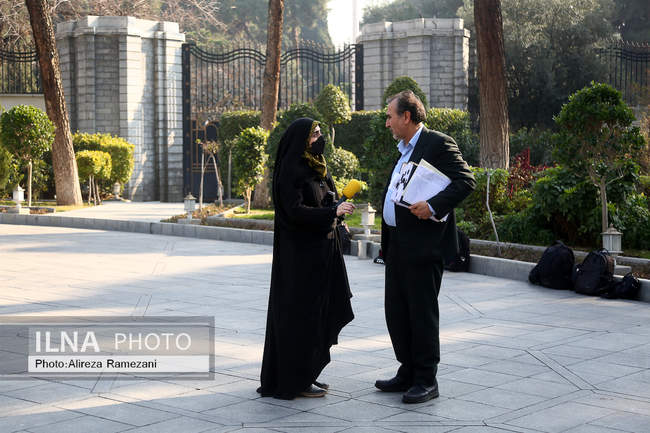 در حاشیه جلسه امروز هیئت دولت 