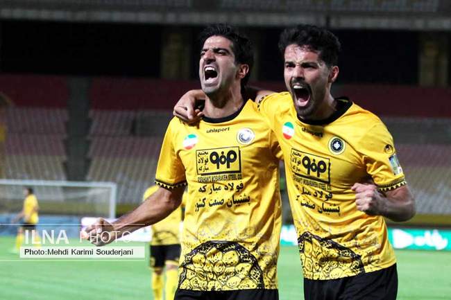 برد تیم فوتبال سپاهان  اصفهان برابر مس رفسنجان 