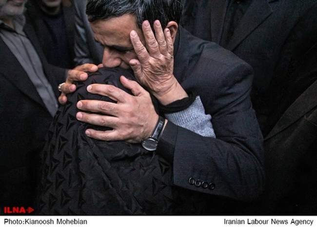 مراسم ترحیم والده محمود احمدی‌نژاد