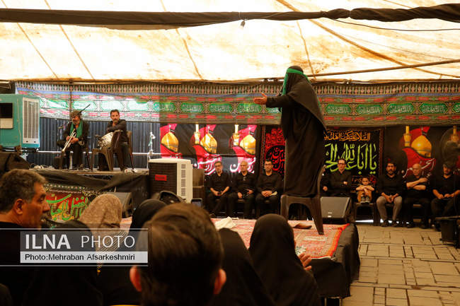 مراسم خیمه‌سوزان ظهر عاشورا در چهارراه گلوبندک تهران /2