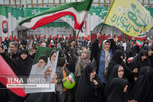 راه پیمایی 22 بهمن