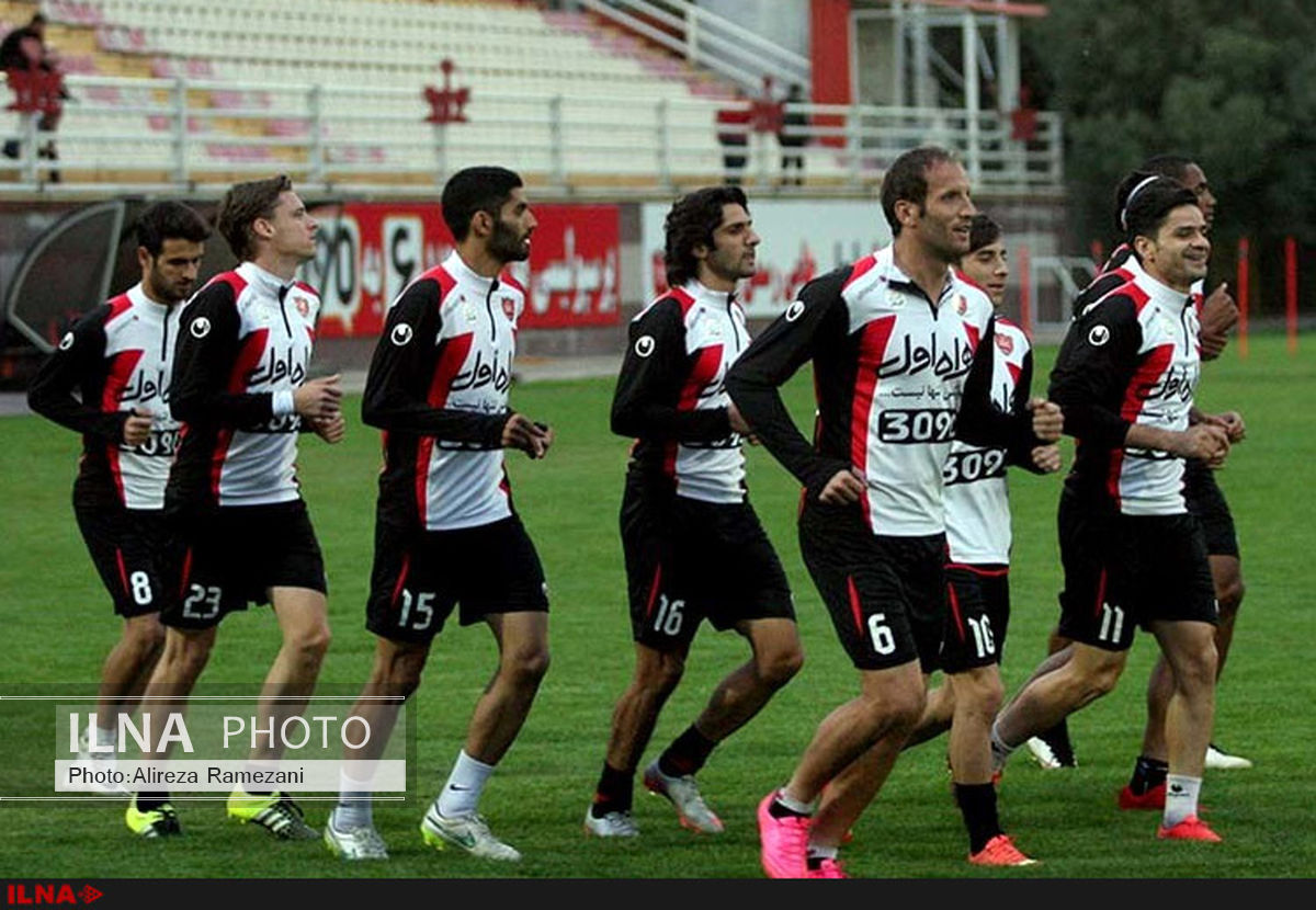 تفریح جالب پرسپولیسی‌ها در جزیره کیش