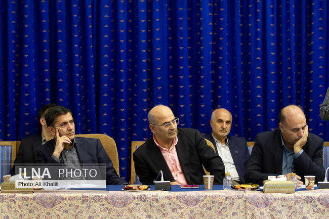 نشست هم‌ اندیشی روسای دانشگاه‌های کشور با معاون اول رئیس‌جمهور