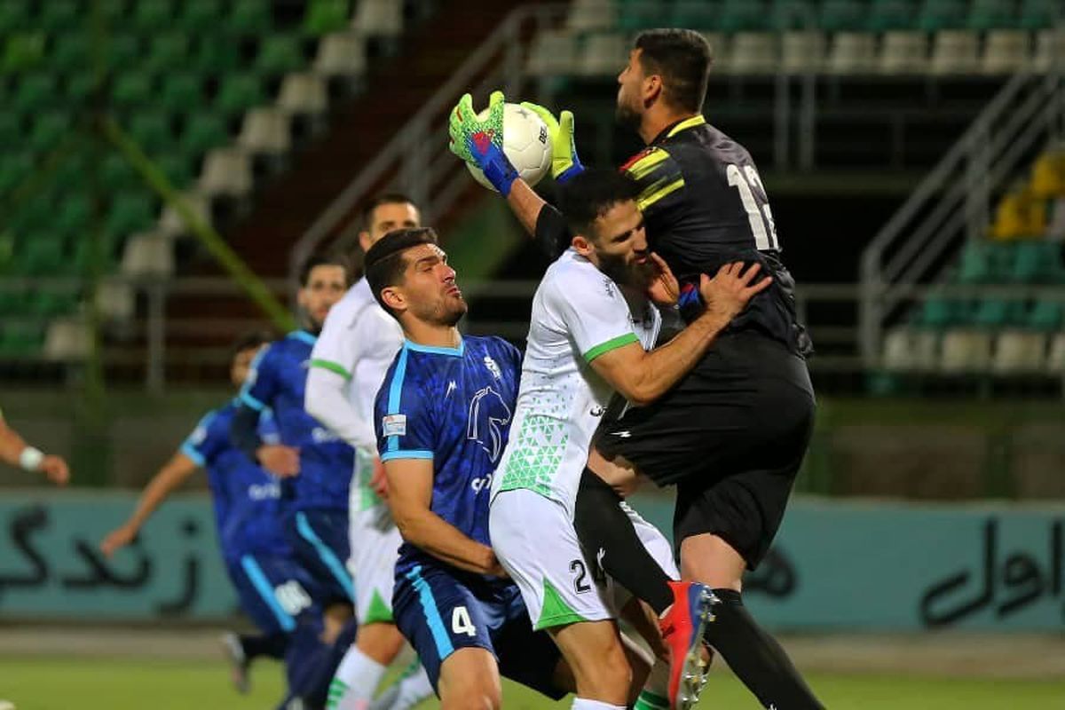 ادامه بدبیاری‌های ذوب آهن پیش از بازی با پرسپولیس/ قریشی مصدوم شد