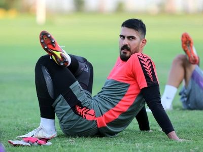 با تکرار اشتباه کرمانشاهی؛ حسینی دوباره به ناصری اعتماد می‌کند؟