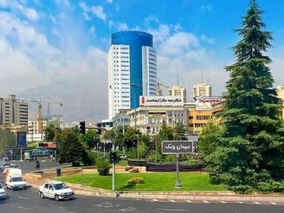 میدان ونک سه‌طبقه می‌شود