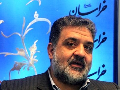 گدایی از واقفان بهتر از سرخم کردن برابر دشمنان است