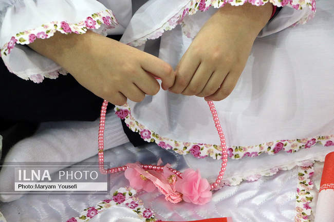مراسم جشن تکلیف ۵ هزار نفری دختران تبریز
