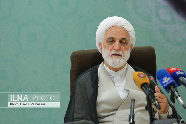  غلامحسین محسنی اژه‌ای