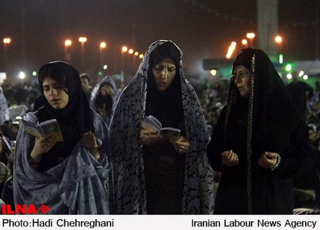 آیین‌ احیای شب بیست و یکم ماه رمضان / مسجد جمکران