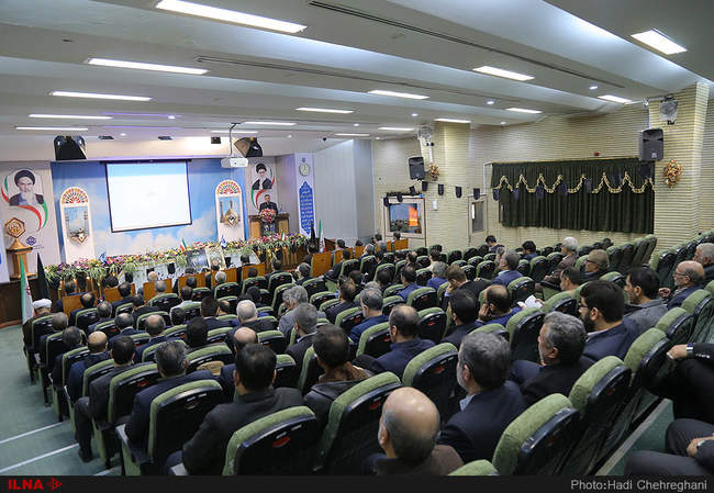 مراسم بزرگداشت مرحوم سید محمدتقی نوربخش و عبدالرحمن تاج الدین در قم