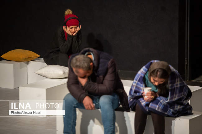 نمایش پروانه الجزایری در قزوین