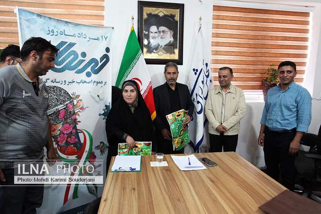 نشست نماینده شهرستان فلاورجان با اصحاب رسانه 