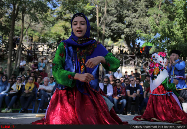 روزهای سوم و چهارم سیزدهمین جشنواره تئاتر خیابانی مریوان 