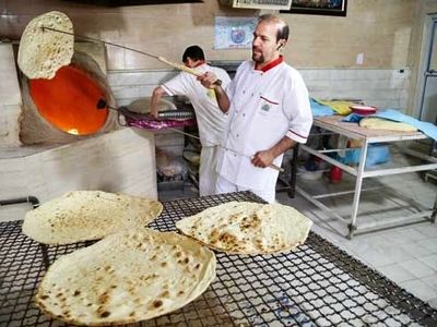 در طرح هوشمندسازی یارانه نان برخی نارضایتی‌ها وجود دارد / استان مرکزی در اجرای طرح نهضت نان‌ کامل پیشگام و پیشرو است 