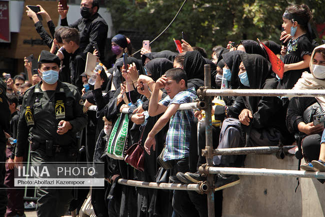 مراسم روز عاشورای حسینی در تهران 