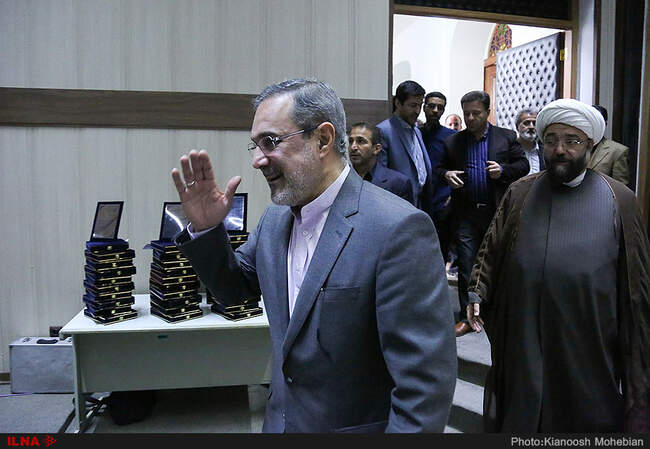 دوازدهمین همایش تجلیل از مولفان و پدیدآورندگان مواد و رسانه‌های آموزشی