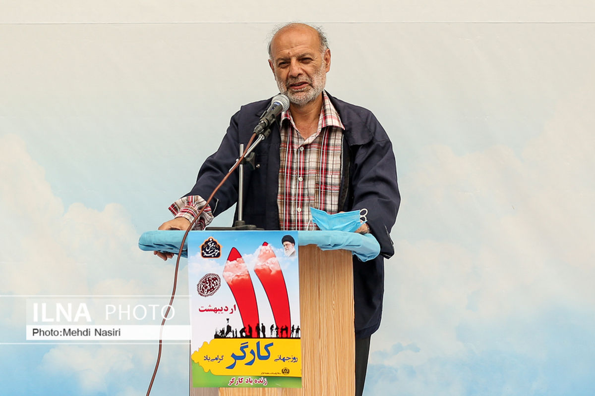 حداقل دستمزد هیچ کارگری نباید کمتر از 2 میلیون و 800 هزار تومان باشد/ مخالفان پرداخت مقرری بیکاری به کارگران احساس شرمندگی کنند/ 70 درصد از کارگران فصلی در دو ماه اخیر بیکار بودند/ اداره بهداشت کار باید از اداره بهداشت محیط تفکیک شود