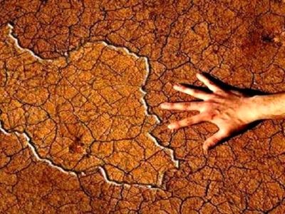 شور شدن سالیانه صدها هکتار زمین به دلیل سوءمدیریت مسئولان/ در فرسایش خاک سرآمد دنیا هستیم/ خلاء قانونی برای مبازره با قاچاق خاک نداریم