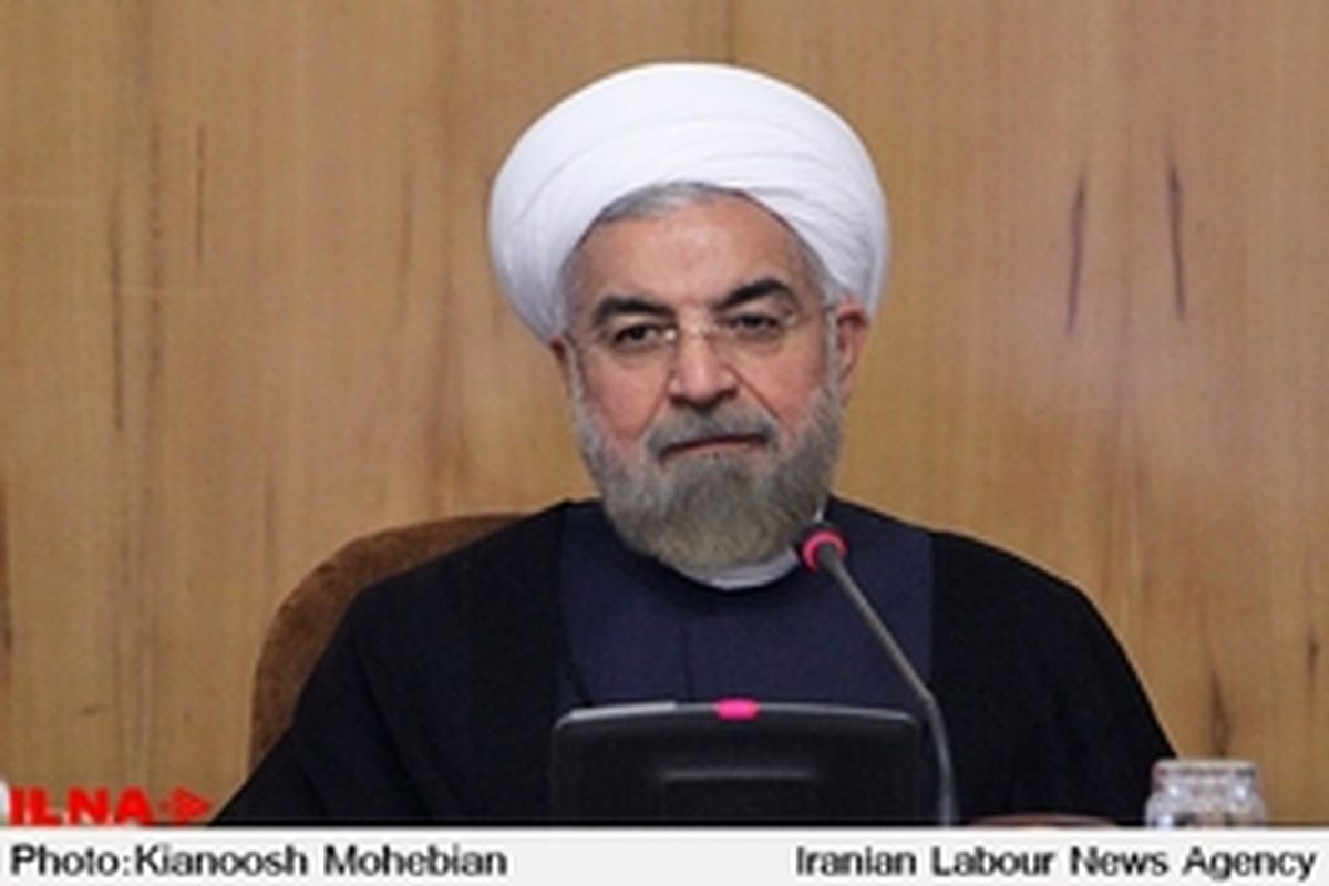 باید کشور را در دنیای ارتباطات و رقابت، در مسیر توسعه قرار دهیم