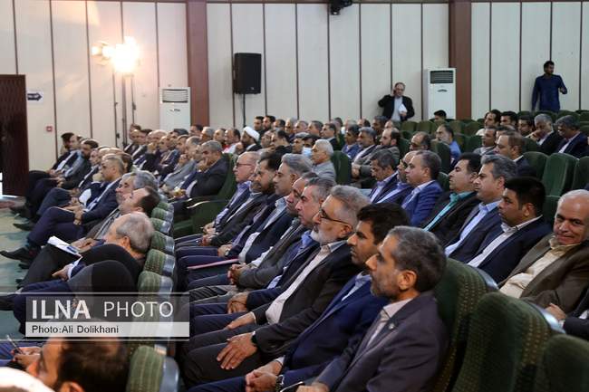 نشست شورای اداری استان هرمزگان با حضور رئیس قوه قضاییه