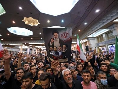بازتاب حضور پرشور مردم تهران برای بدرقه رئیس‌جمهور شهید و همراهانش در المیادین