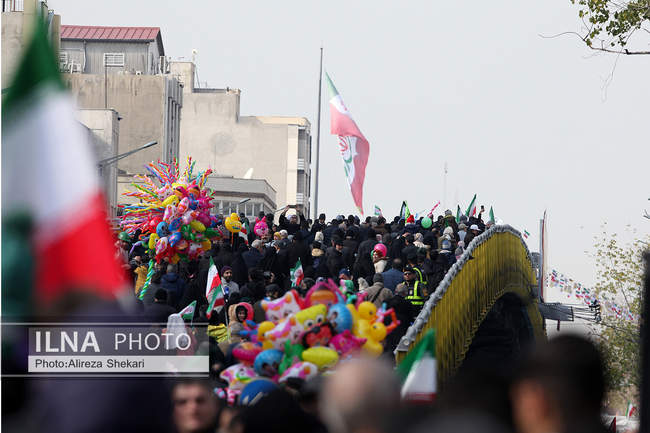 مراسم راهپیمایی ۲۲ بهمن در تهران /1