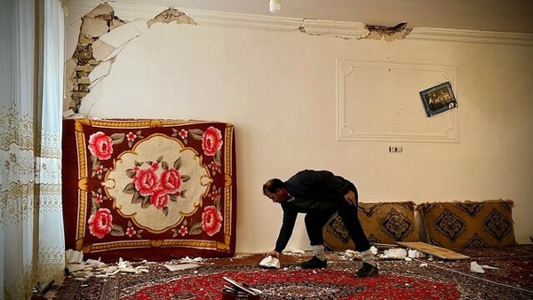 ارائه خدمات درمانی به ۲۳۹ نفر در زلزله خوی/ تداوم آماده‌باش اورژانس
