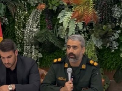 نشست خبری اصحاب رسانه با حضور فرمانده ناحیه مقاومت بسیج جوادالائمه(ع) + فیلم