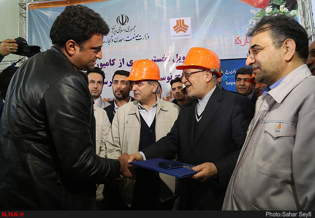 تحویل نخستین سری از کامیون های ولوو در طرح نوسازی خودروهای فرسوده با حضور وزیر صنعت