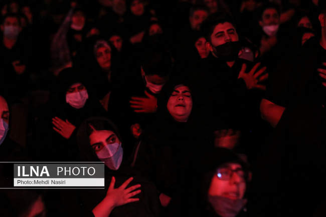 مراسم احیای شب بیست و یکم رمضان در ستاد فرماندهی انتظامی تهران بزرگ