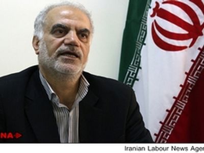 زمان احمدی‌نژاد سپری شده است / نمایندگان مجلس پاسخگوی نامه حمایت از رحیمی باشند