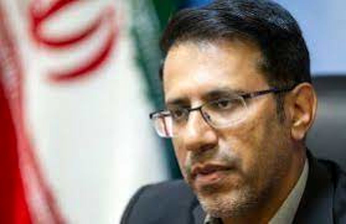 حقوق نجومی تعدادی را نباید به حساب مجموعه نفت گذاشت/ آقای اوجی قرارداد صادرات گاز به سه کشور را منعقد کرد